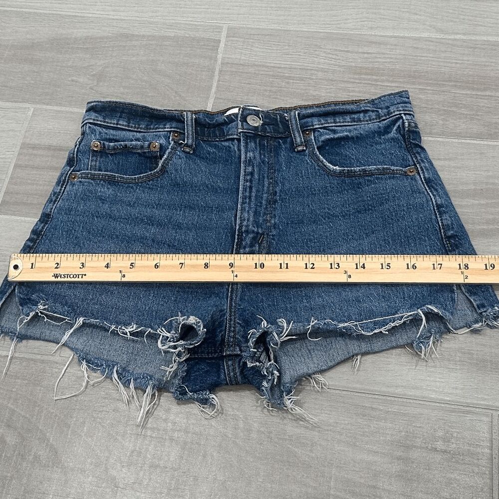 Abercrombie & Fitch The Mom Short High Rise Vent Hem in Medium Dark Blue Sz 28/6 - Picture 11 of 13